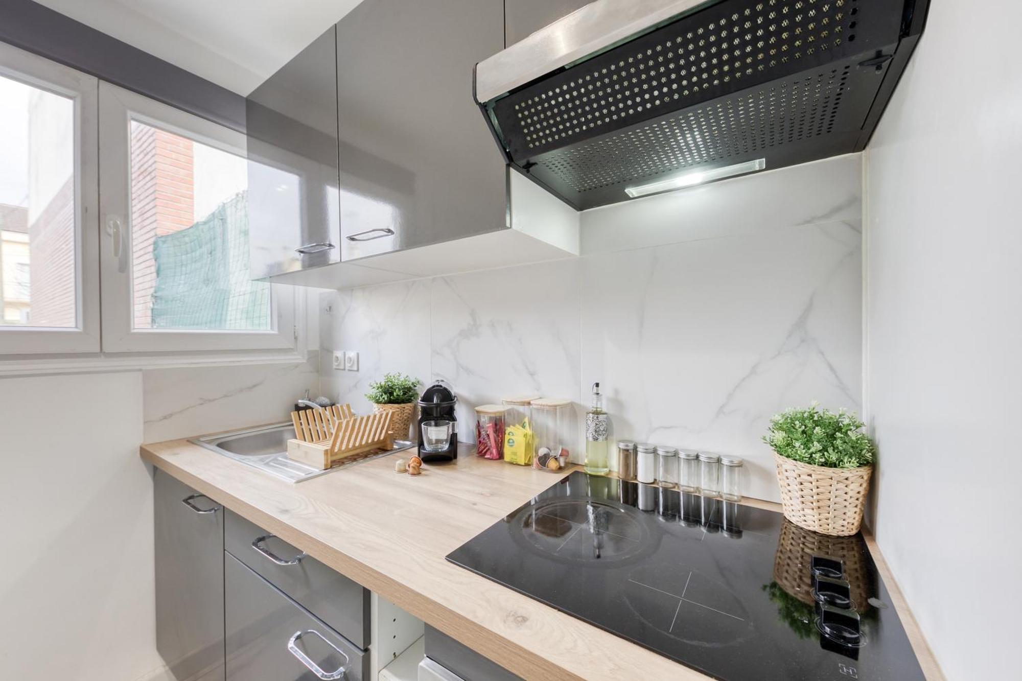 לה קורנב Appartement - 4 Personnes - Parking Prive - Metro 7 - Rer B מראה חיצוני תמונה